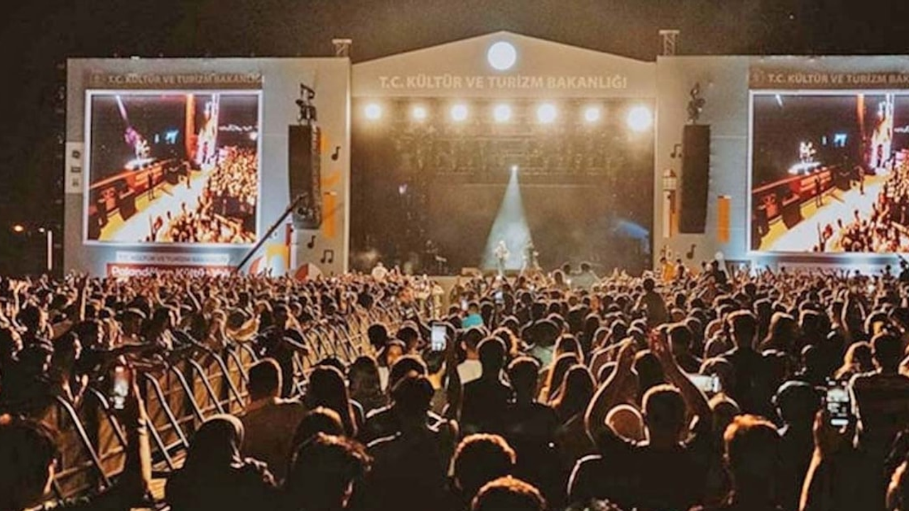 Samsun İlçelerinde Yıl Boyunca Kültürel Festivaller Rehberi