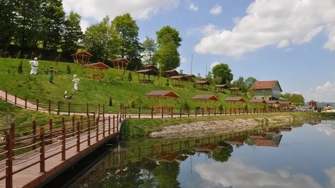 Ladik Gölü Çevresinde Doğa Yürüyüşü Rotaları