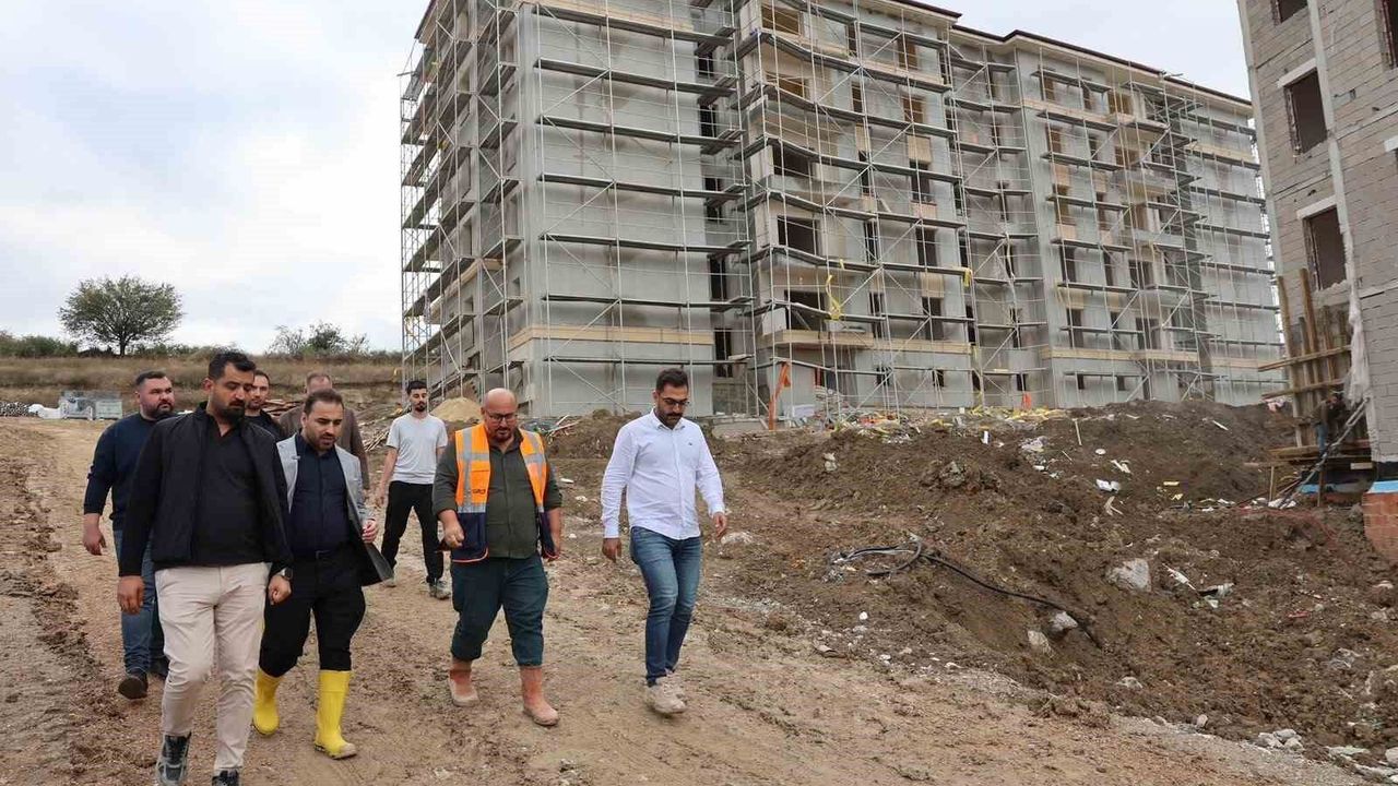 Vezirköprü'de TOKİ projesinde çalışmalar sürüyor