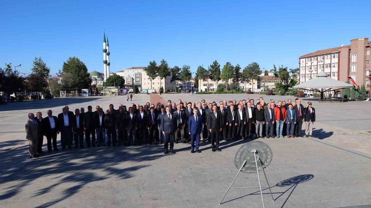 Bafra'da 19 Ekim Muhtarlar Günü kutlandı