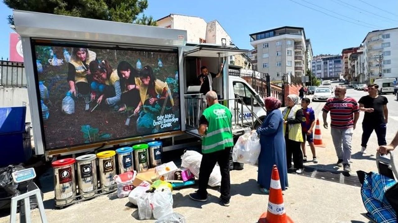 Canik Belediyesi, sıfır atıkla aile bütçesine katkı sağlıyor