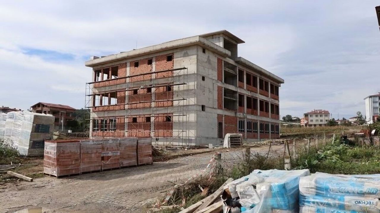 Kavak'a 16 derslikli ortaokul