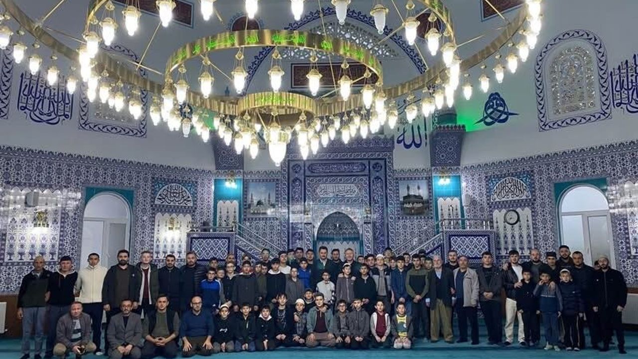 Kavak'ta Sabah Namazı Buluşması