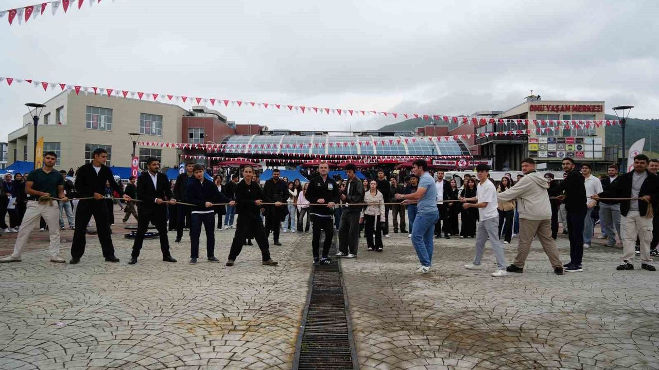 OMÜ'de yeni akademik yıl UyumFest'26 ile renklendi