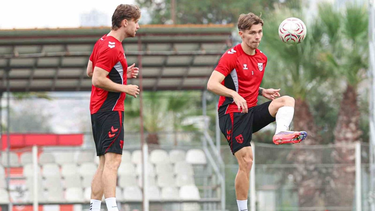 Samsunspor, Başakşehir FK maçına çift antrenmanla hazırlanıyor