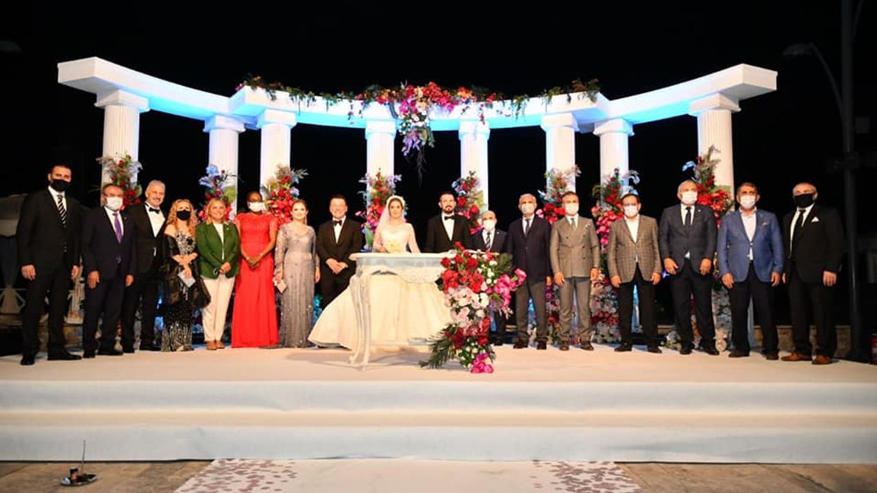 Samsun'u buluşturan düğün