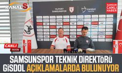 Samsunspor Teknik Direktörü Markus Gisdol açıklamalarda bulunuyor
