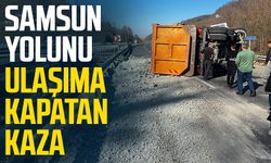 Karadeniz sahil yolunu ulaşıma kapatan kaza!