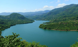 Ayvacık Baraj Gölü’nde Sessizlik ve Huzur Rotası