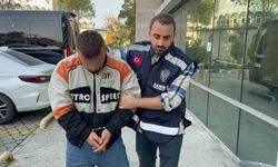 Samsun’da uyuşturucu hapla yakalanan şahıs adliyeye sevk edildi