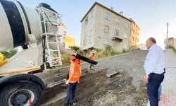 Başkan Sandıkçı: "2025 yılında ilçeye 27,8 kilometre yeni beton yol kazandırdık"