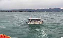 Tekkeköy açıklarında sürüklenen tekne kurtarıldı