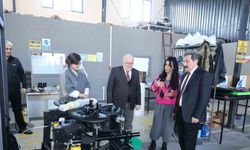 Türk mühendislerden çocuklar için mobil yürüme robotu