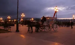 Sahil Boyunda Akşamüstü Alışkanlıkları