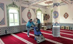 Vezirköprü'de camilerde temizlik çalışması