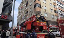 Bulaşık makinesi alev aldı, yangın büyümeden söndürüldü