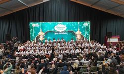 Kadınlardan ritim gösterisi