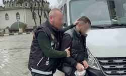 Uyuşturucu satarken suçüstü yakalandı