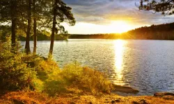 Ayvacık’ta Sakin Göl Manzaralı Geziler