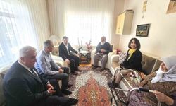 Şehit annesine duygulandıran Anneler Günü ziyareti