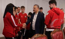 Başkan Kurnaz: 'Avrupa üçüncüsü olan sporcumuz bizleri gururlandırdı'