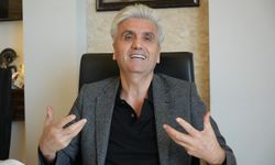 Ünlü estetik cerrah açıkladı: 'Kepçe kulak ameliyatında 18 yaş beklenmemeli'
