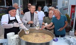 Bafra'da 3 bin kişiye aşure ikramı
