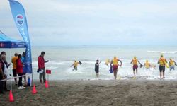 Karadeniz'in hırçın sularında Cankurtarma Sportif Deniz Türkiye Şampiyonası