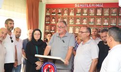 'Türkiye'nin birlik ve beraberliğini istiyoruz'
