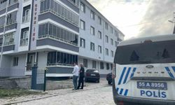 Evinde silahla vurulmuş halde bulundu