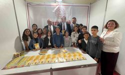 Hayalbaz öğrencilerden masal kitabı