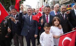 Vali Tavlı: 'Gazi milletimiz, istiklaline ve istikbaline yönelen tüm tehditlere karşı koyacaktır'