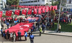 Bafra'da 'Cumhuriyet Yürüyüşü'