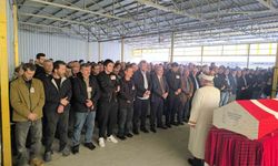 İstanbul'da hayatını kaybeden polis memuru, Samsun'da son yolculuğuna uğurlandı