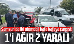 Samsun'da otomobiller kafa kafaya çarpıştı: 1'i ağır 2 yaralı