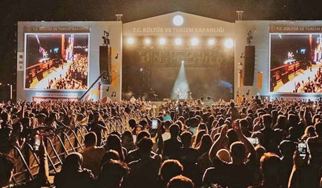 Samsun İlçelerinde Yıl Boyunca Kültürel Festivaller Rehberi