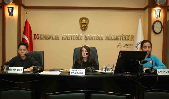 Çocukların meclis günü