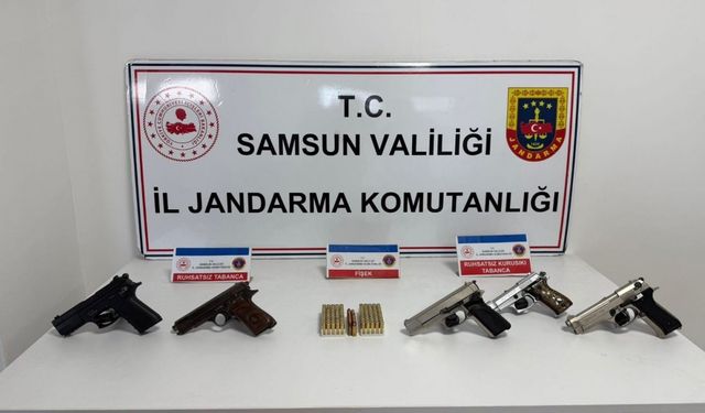 Jandarmadan ruhsatsız silah operasyonu