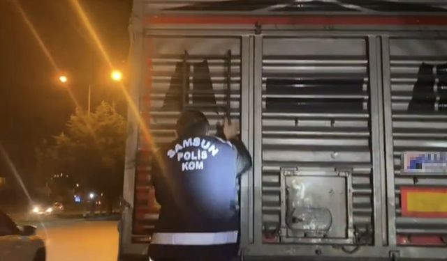 Tütün operasyonunda tırdan 215 kilo kaçak tütün çıktı