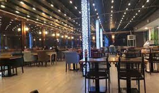 Samsun’da Kafelerde Çalışma Kültürü: Laptop, Kahve ve Deniz Manzarası