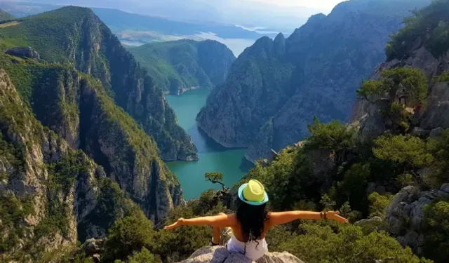 Vezirköprü Şahinkaya Kanyonu’nda Doğa ve Macera