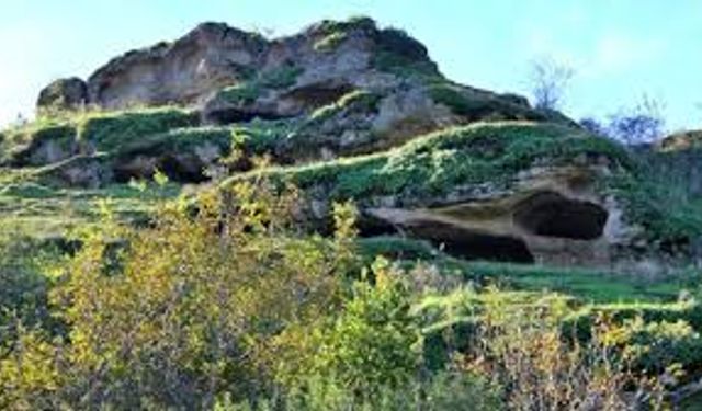 Tekkeköy Mağaraları’nda Kışın Tarih Turu