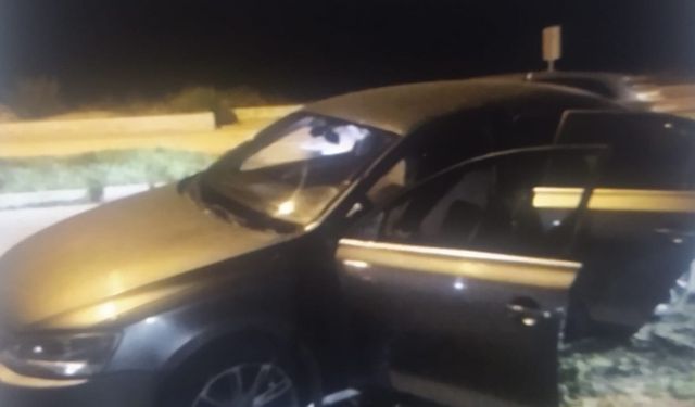 Dur ihtarına uymayan sürücü kovalamaca sonrası polise çarptı: 1 polis yaralandı