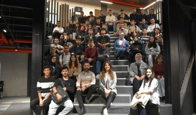 Samsun’da gençler teknolojiyle iş hayatına hazırlanıyor