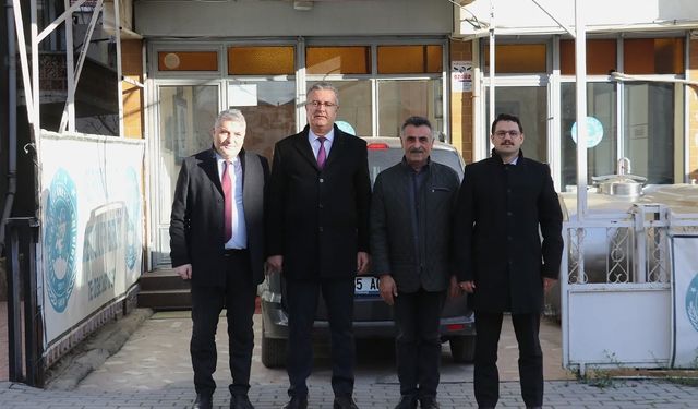 Vezirköprü'de süt üretiminin geleceği konuşuldu