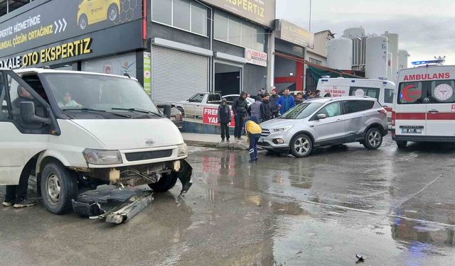 Bafra'da trafik kazası: 3 yaralı
