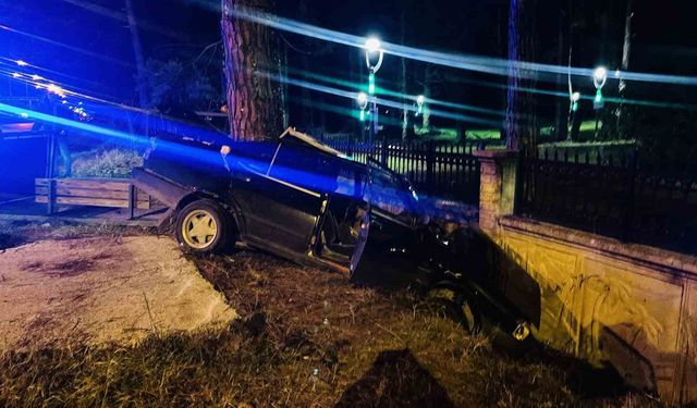 Samsun'da feci kazada otomobil hurda yığınına döndü: 1 yaralı