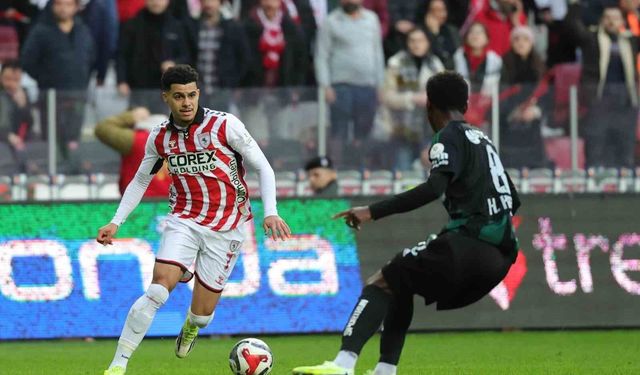 Trendyol Süper Lig: Samsunspor: 0 - Kocaelispor: 0 (İlk yarı)