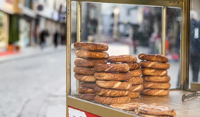 Sokak Lezzetlerinin Şehir Kültürüne Katkısı