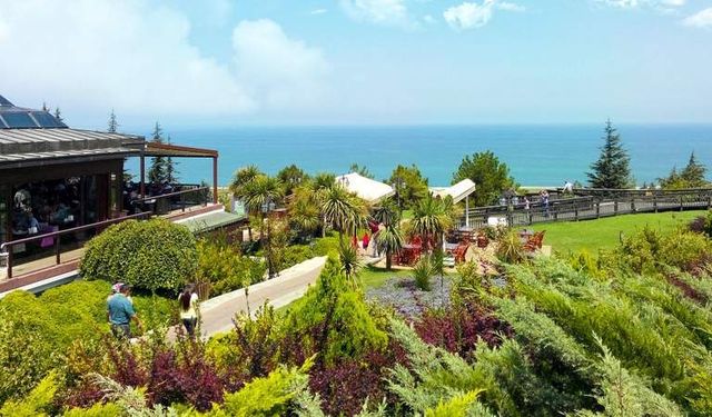 Amisos Tepesi’nden Samsun Manzarası